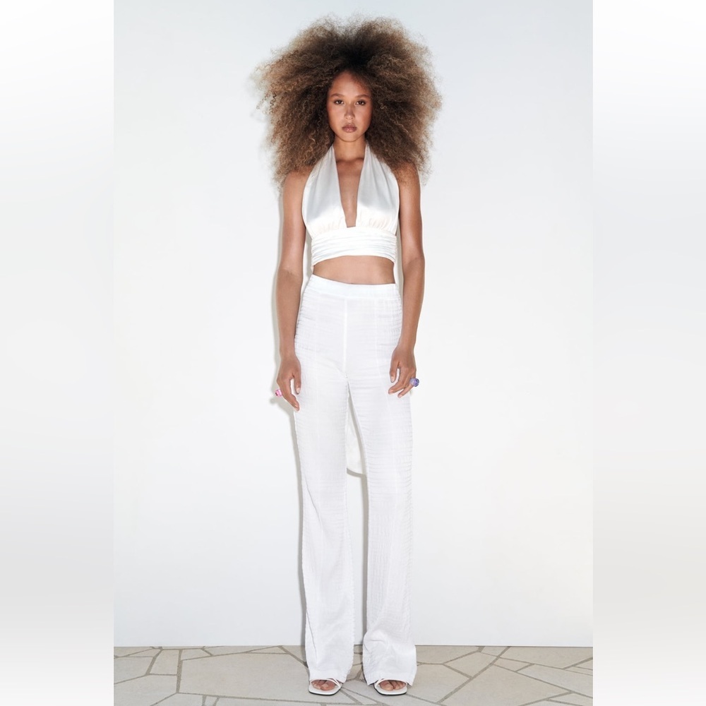 Zara High Waist Textured Flared Leggings White Size M